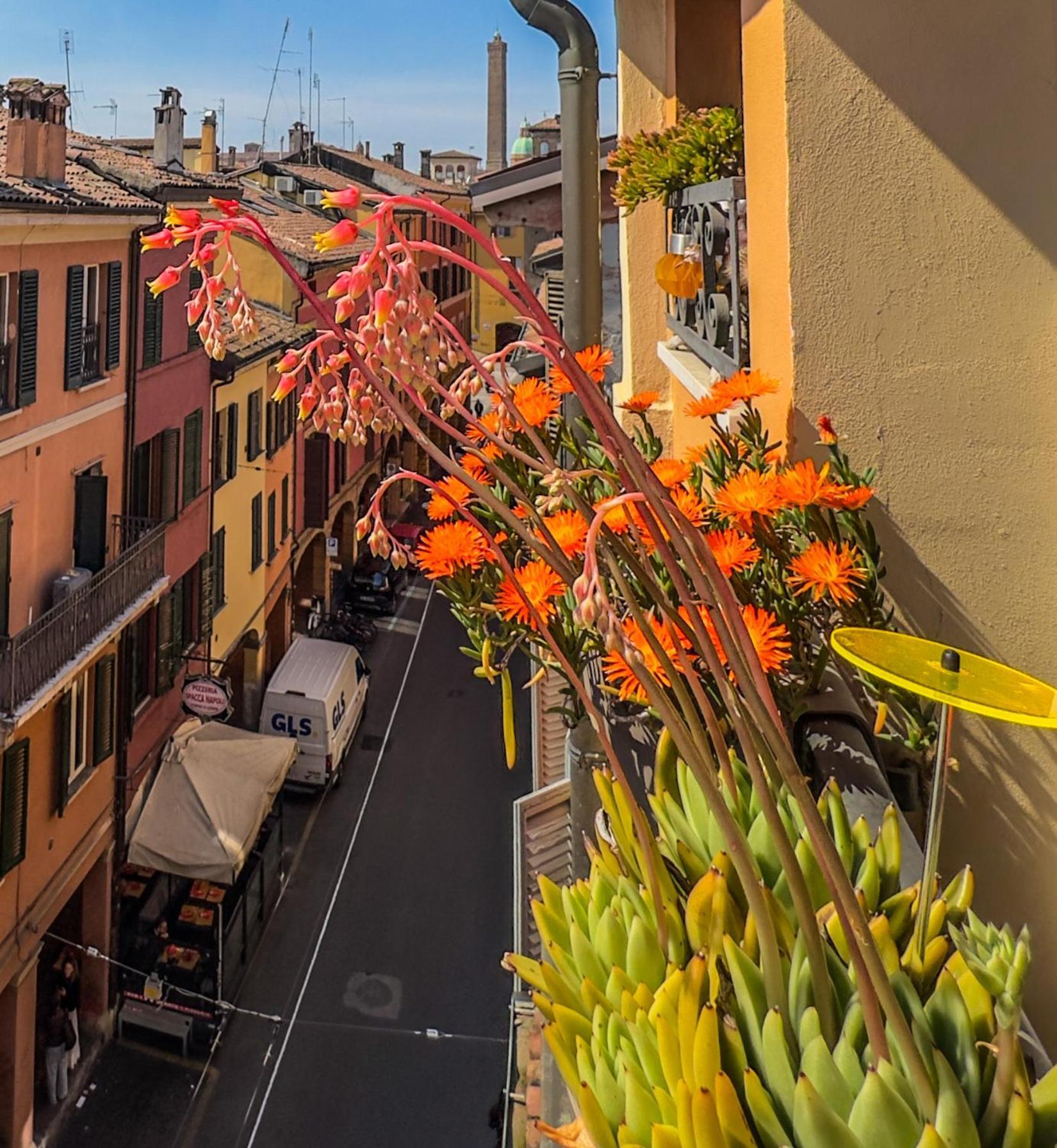 Healthy Flat Bologna - Tower Skyline View Apartment Exterior foto